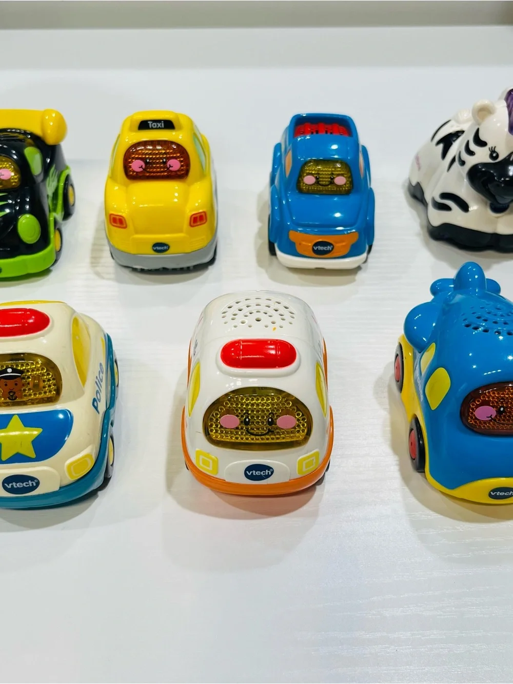 7 Kids Musical Toy Car - White & Orange